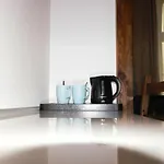 Hotel Amber Guest 2*