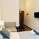 Amber Guest 2*