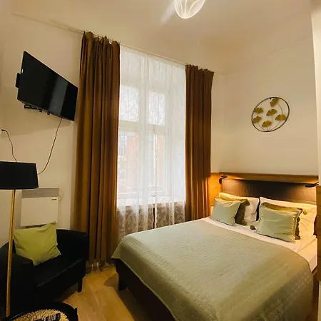 Hotel Amber Guest
