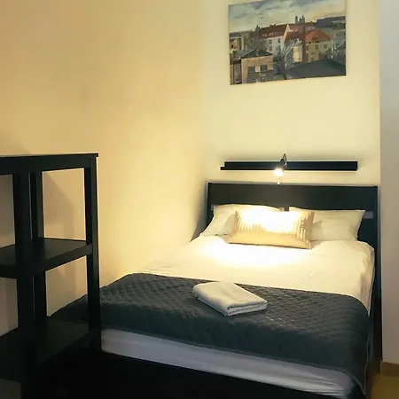 Amber Guest Hotel
