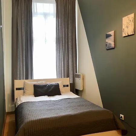Amber Guest Hotel